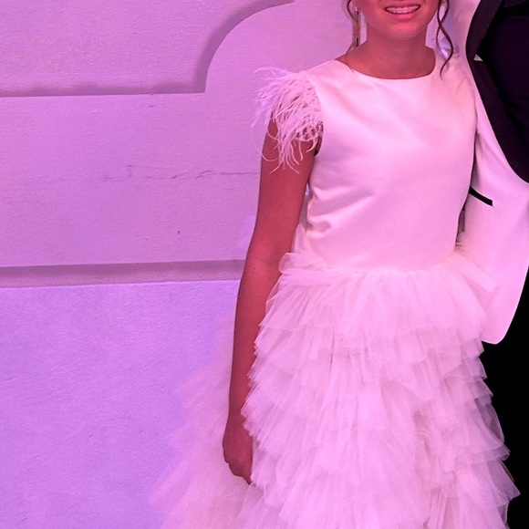 Flower girl dress tulle feather satin evening dress with bow in the back - Picture 2 of 3